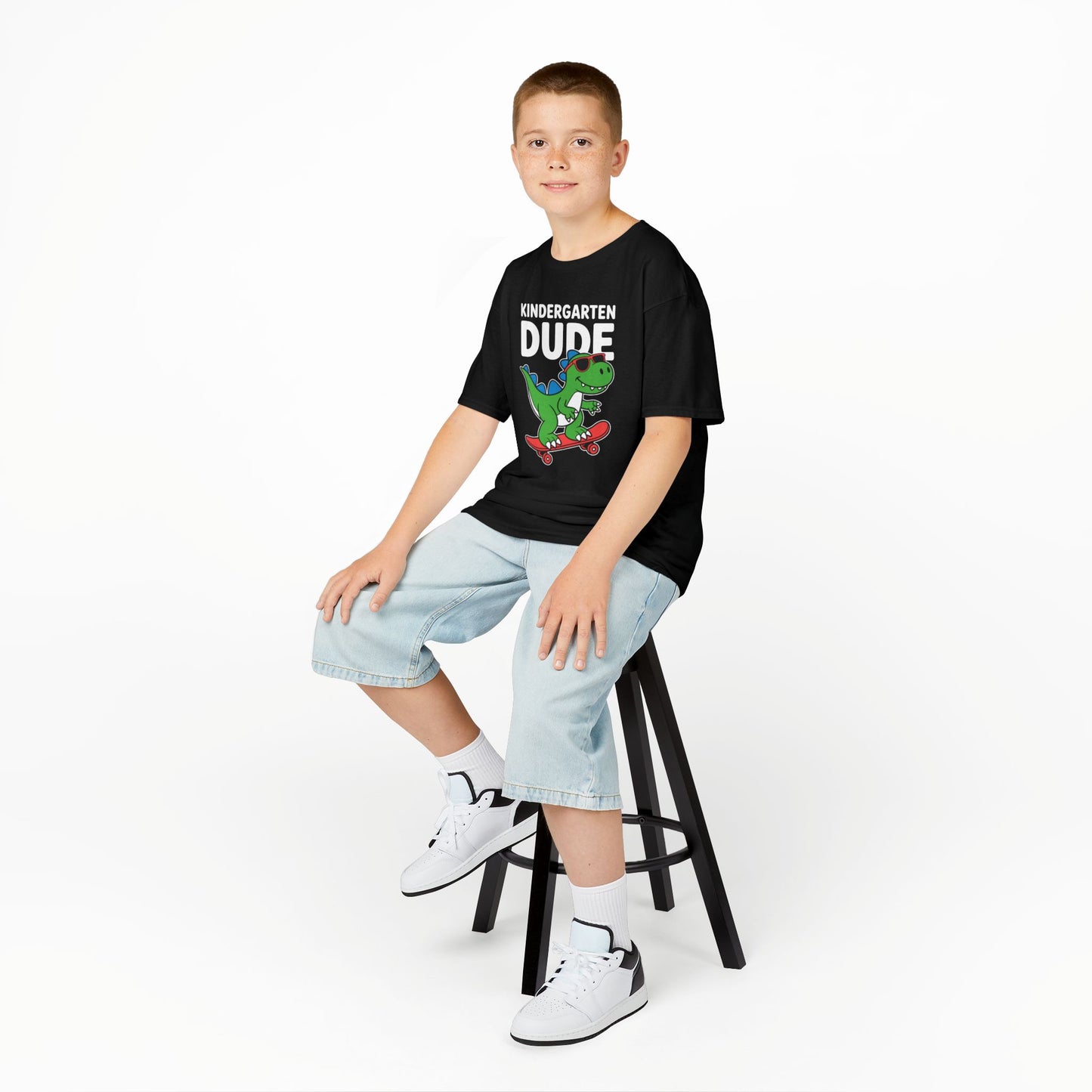 Bruh We Back 5th Grade First Day Of School Back To School T-Shirt
