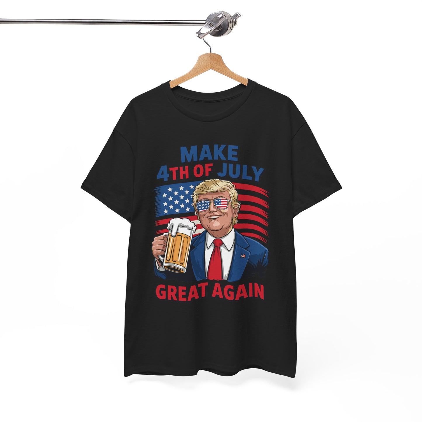 Trump Make 4th of July Great Again Men Drinking Beer Funny T-Shirt