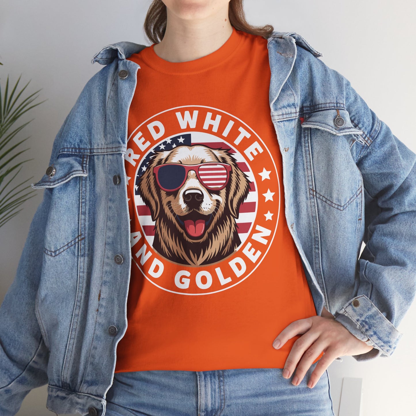 Red White Golden Retriever American Flag 4th of July Gift T-Shirt