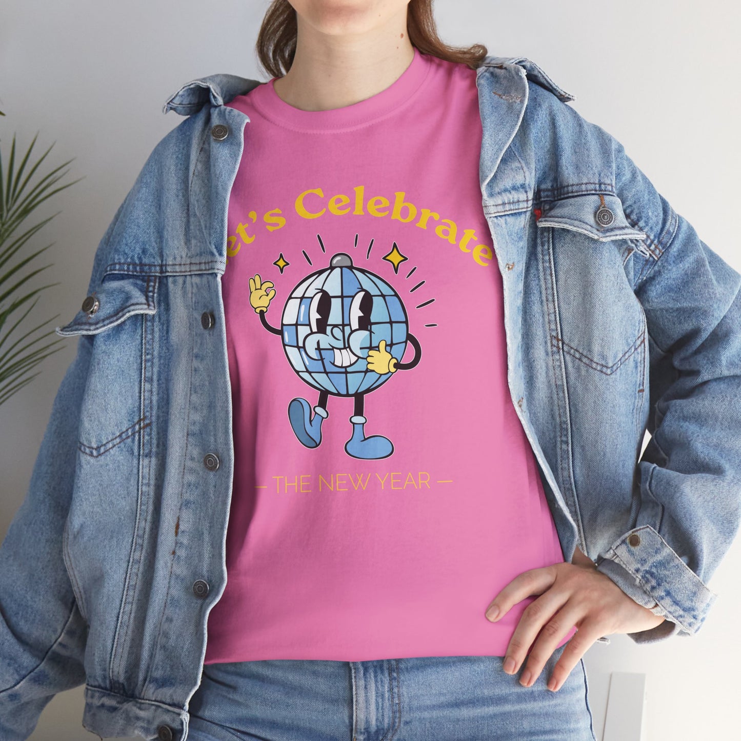 Cheers to Happy New Year Celebration T-Shirt Festivel NYE Party Tee for Men and Women