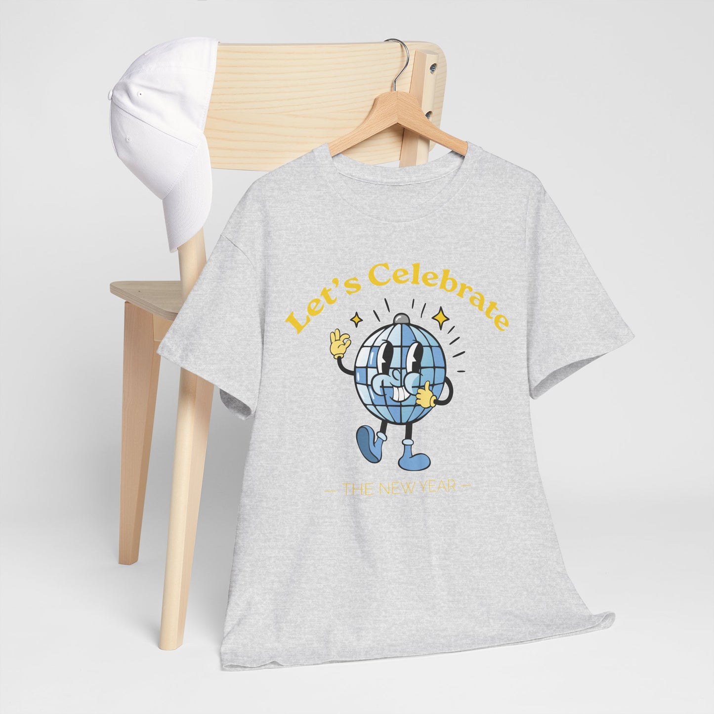 Cheers to Happy New Year Celebration T-Shirt Festivel NYE Party Tee for Men and Women