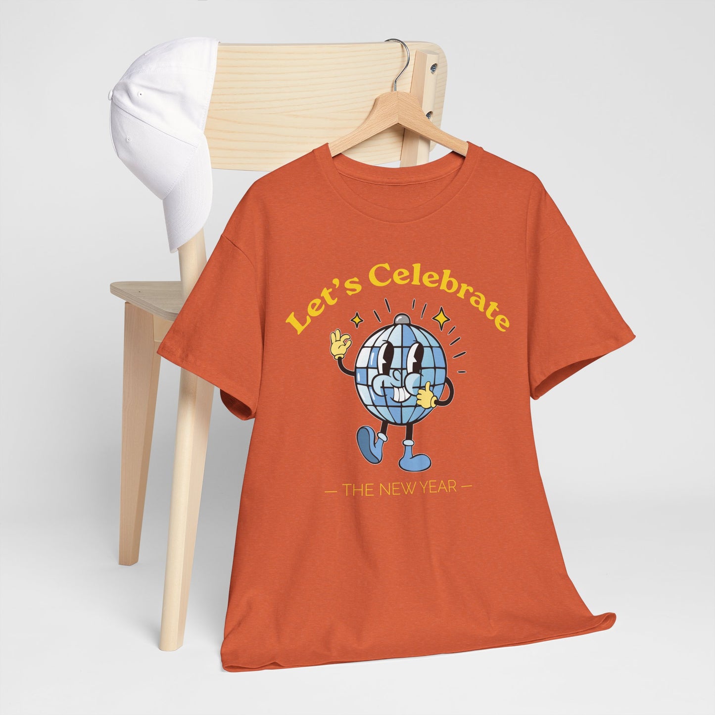 Cheers to Happy New Year Celebration T-Shirt Festivel NYE Party Tee for Men and Women