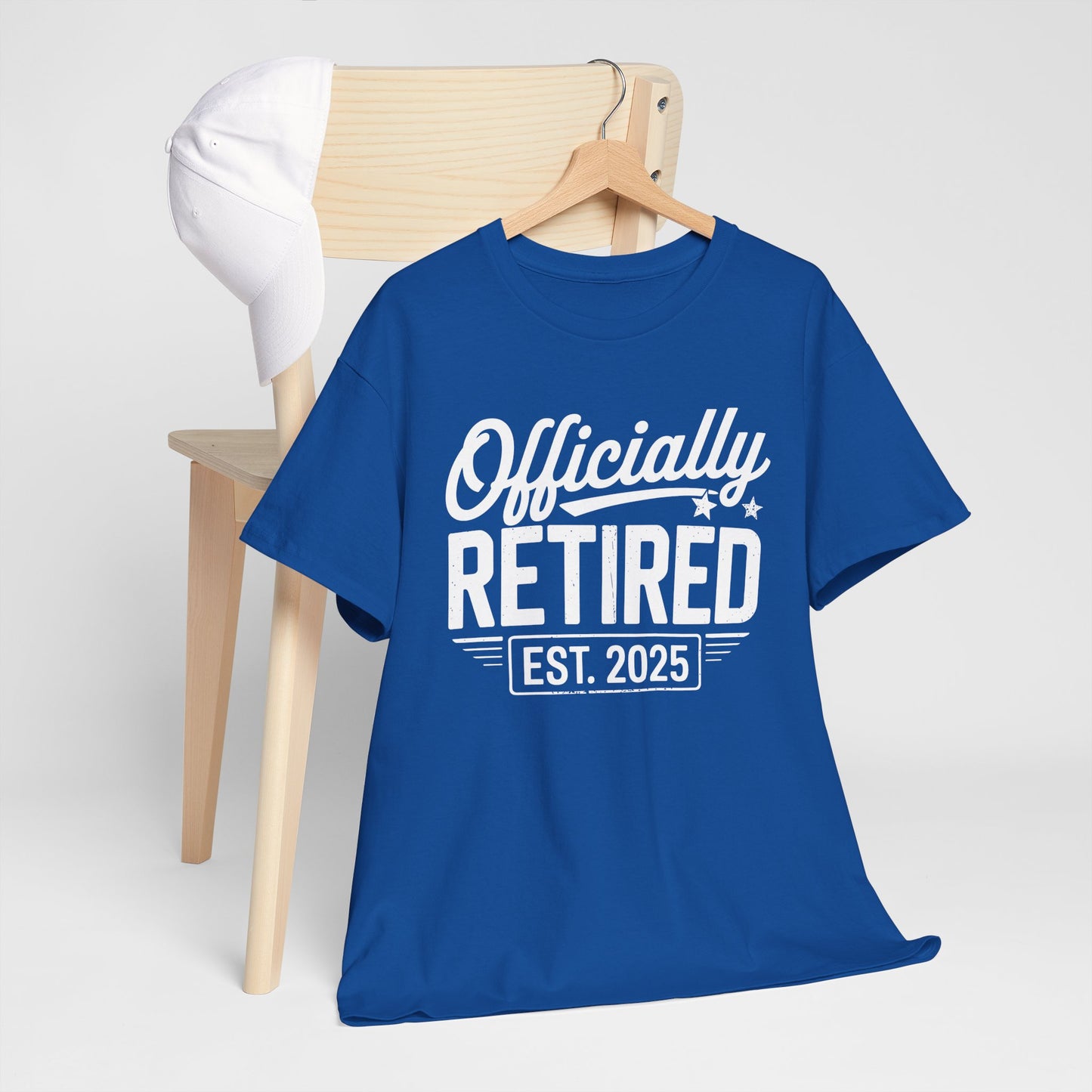 Funny Retirement 2025 Officially Retired Vintage Humor T-Shirt