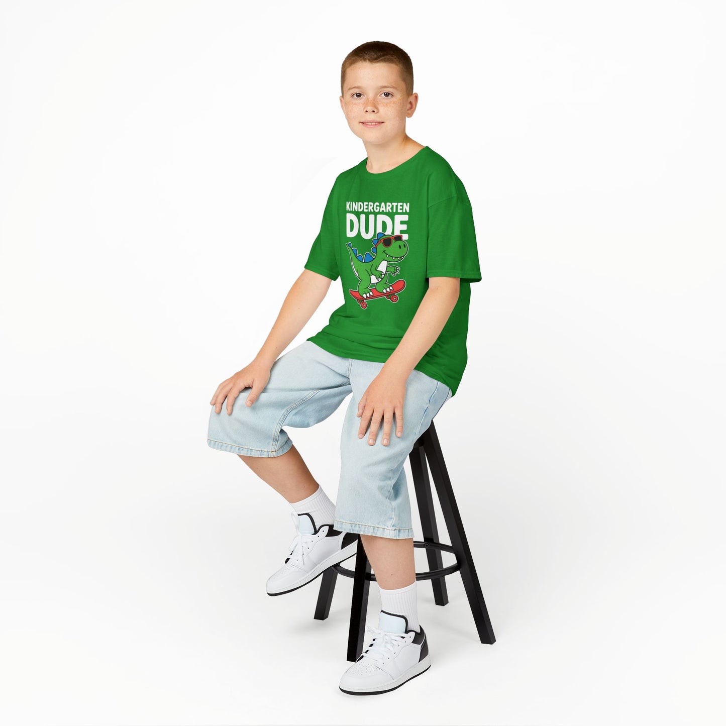 Bruh We Back 5th Grade First Day Of School Back To School T-Shirt