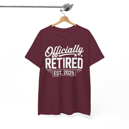 Funny Retirement 2025 Officially Retired Vintage Humor T-Shirt