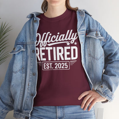 Funny Retirement 2025 Officially Retired Vintage Humor T-Shirt